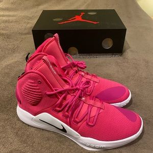Nike KD Hyperdunk Breast Cancer